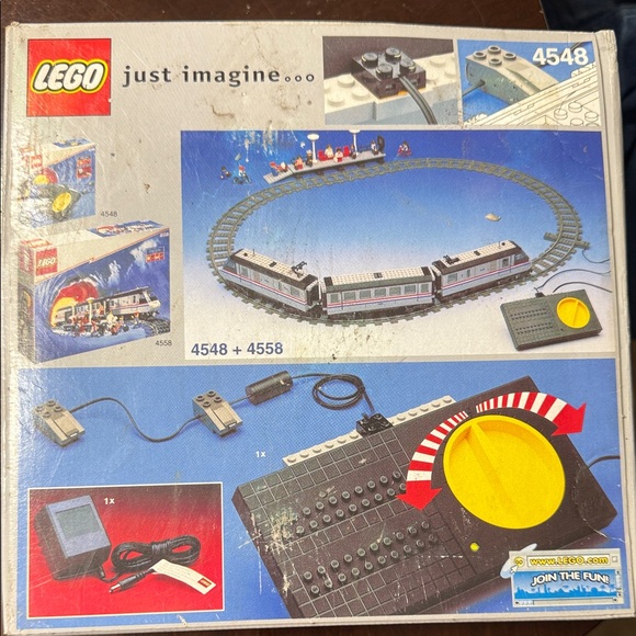 LEGO 4548 9V Electric Speed Regulator Set with Yellow and Gray NIB - Picture 2 of 4